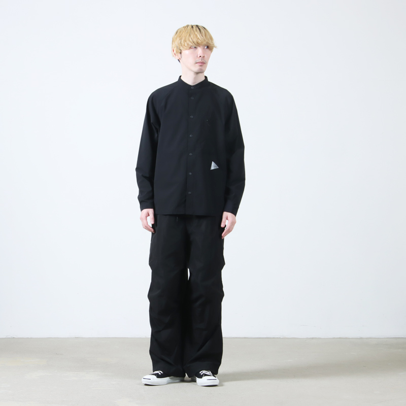 and wander(ɥ) fleece base band collar shirt
