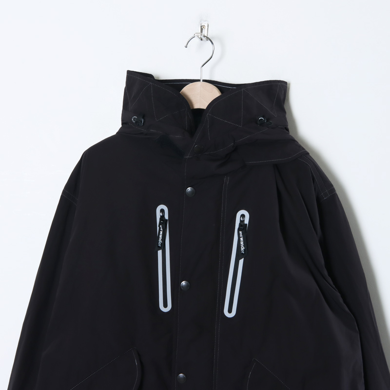 and wander (アンドワンダー) fishtail Octa coat / フィッシュ