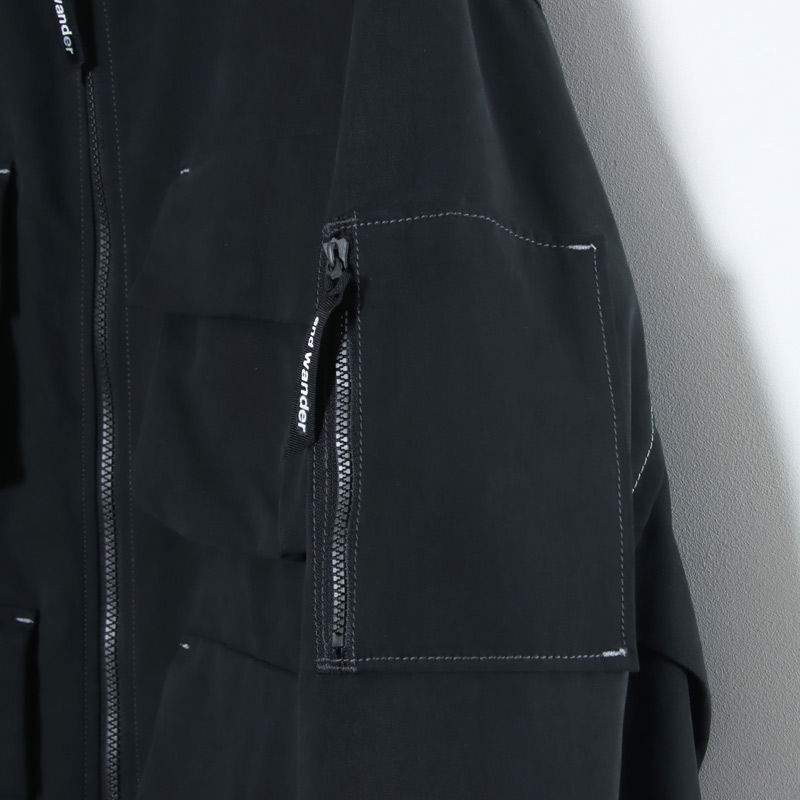 and wander(ɥ) C/PE twill field jacket
