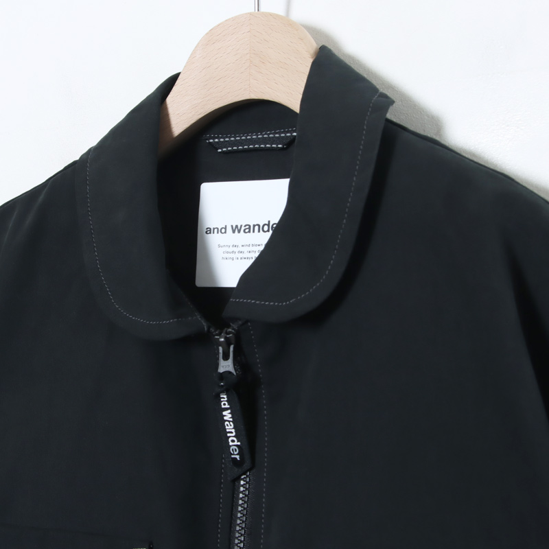 and wander(ɥ) C/PE twill field jacket
