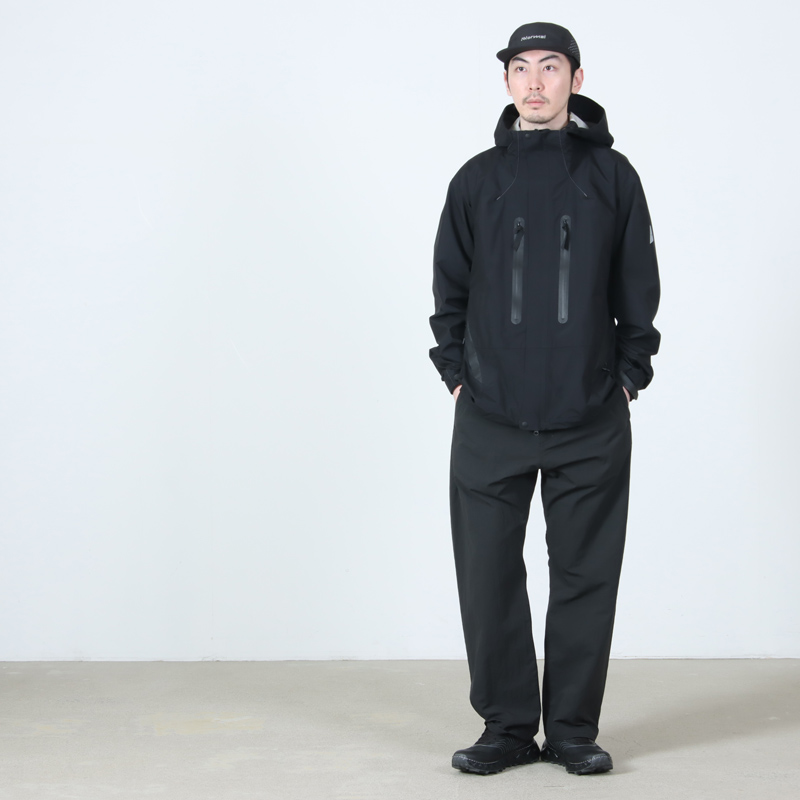 and wander(����ɥ�����) 2.5L hiker rain jacket