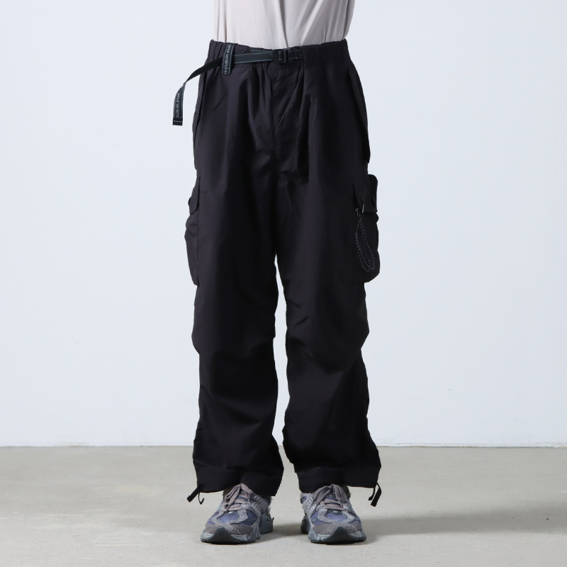 and wander(ɥ) 87 oversized cargo pants