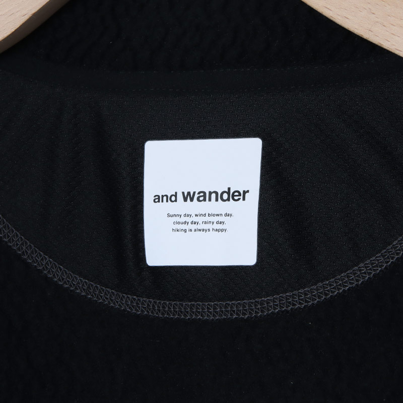 and wander(ɥ) re wool JQ stand zip