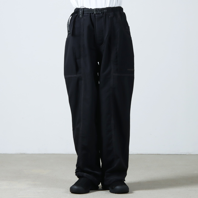 and wander(ɥ) crinkled nylon pants