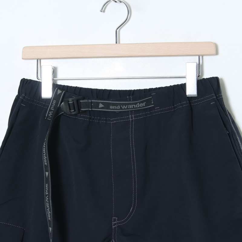 and wander(ɥ) Ny taffeta hiker short pants