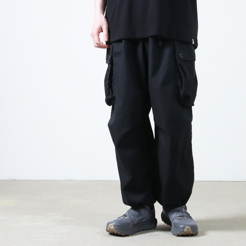 and wander(ɥ) gramicci military wide pant