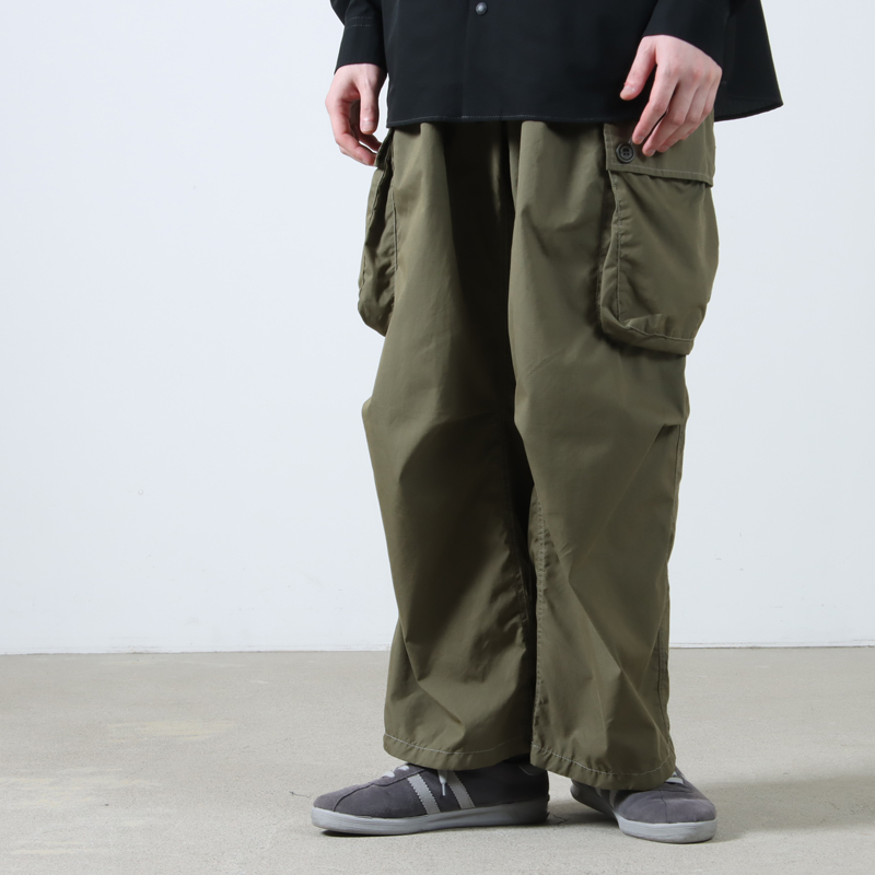 and wander(ɥ) gramicci military wide pant