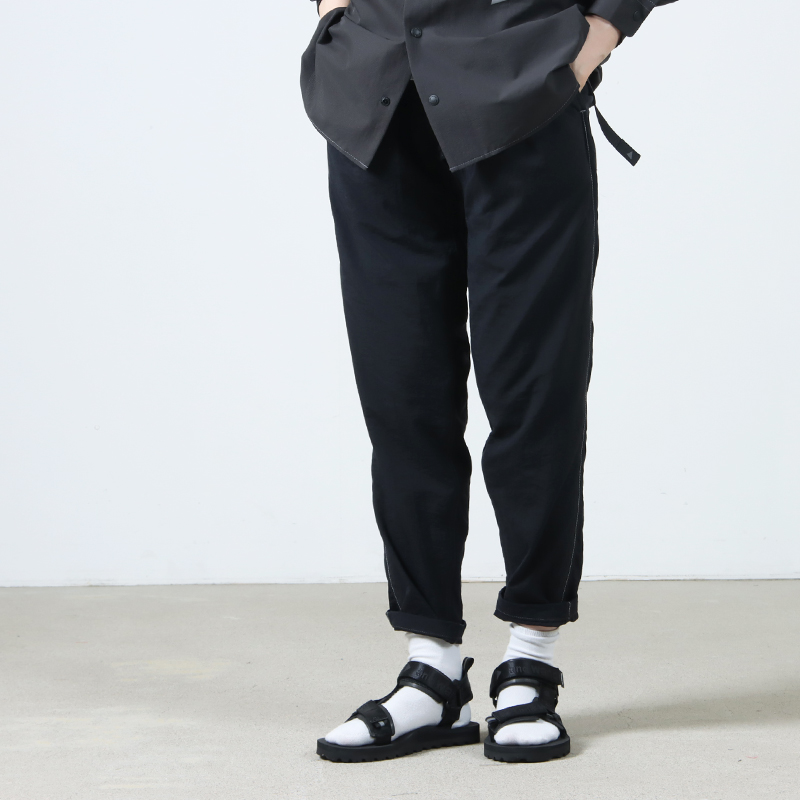 and wander(ɥ) gramicci nylon climbing pant