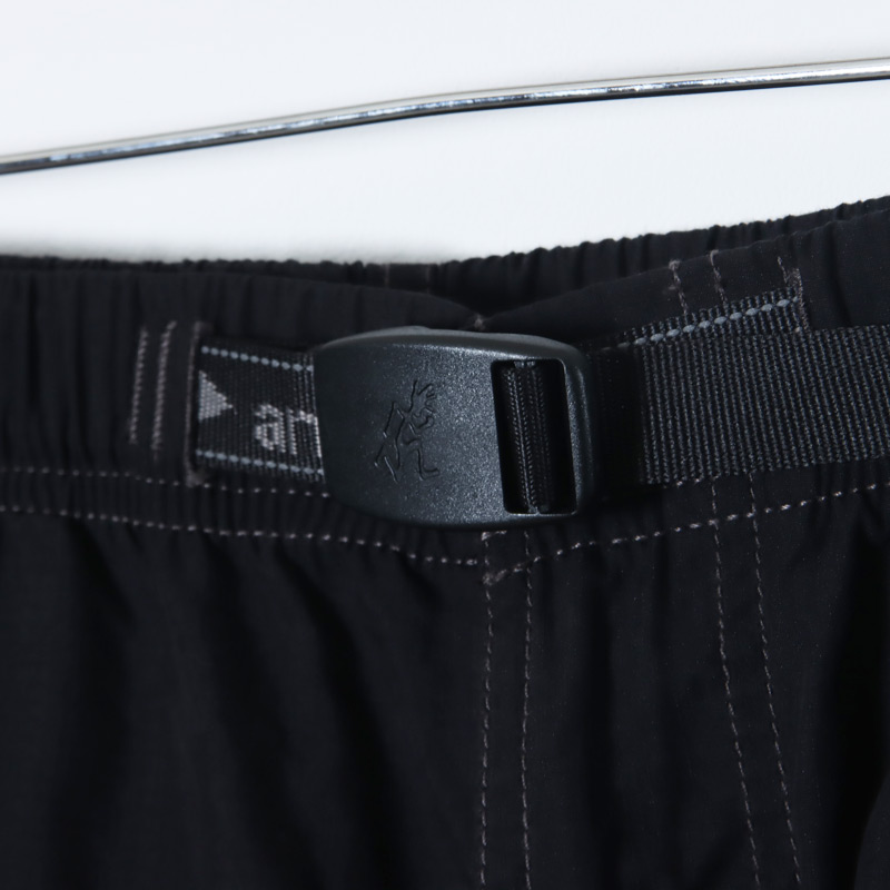 and wander(ɥ) gramicci C/N climbing pant