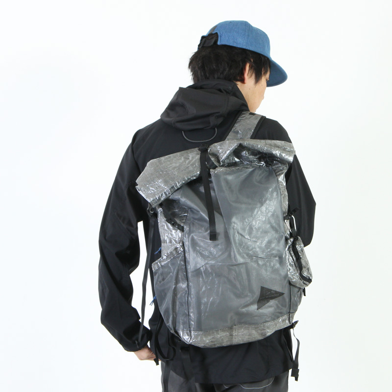 and wander (アンドワンダー) cuben fiber backpack / キューベン