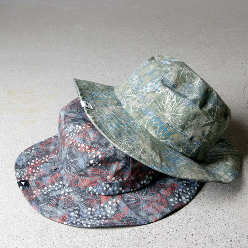 and wander (ɥ) printed reversible hat / ץƥåɥС֥ϥå