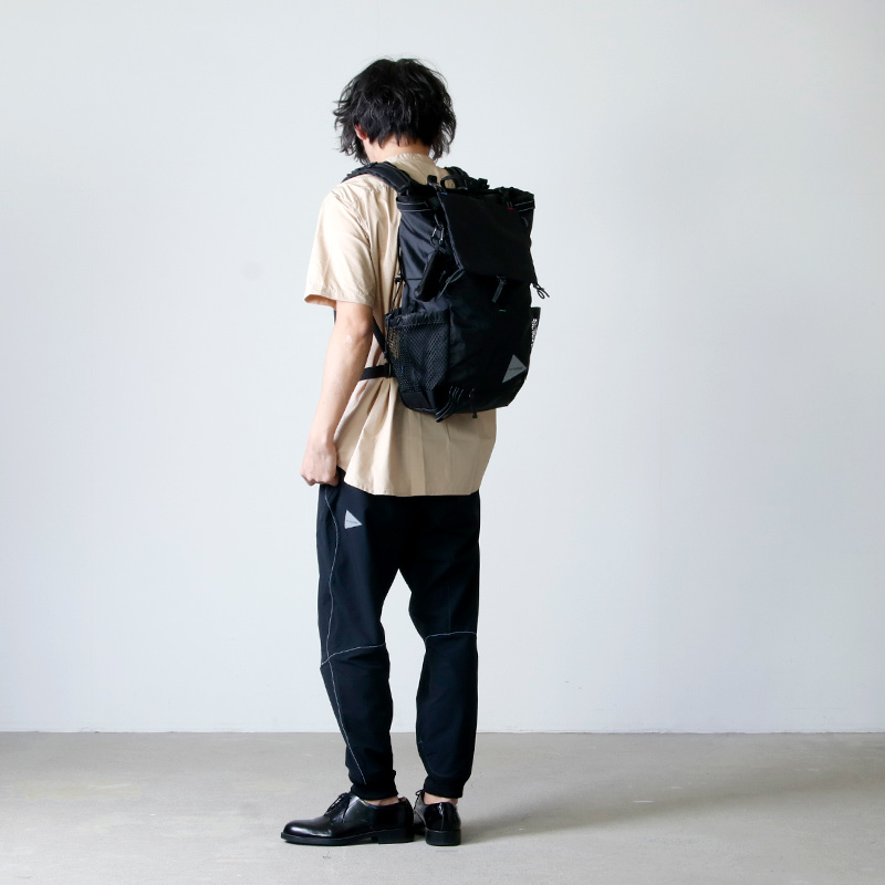 and wander X-Pac 30L backpack 黒　ブラック
