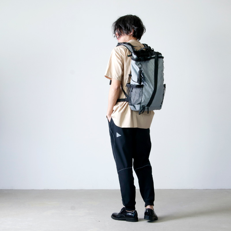 2種類選べる 【and wander アンドワンダー X-Pac 30L backpack