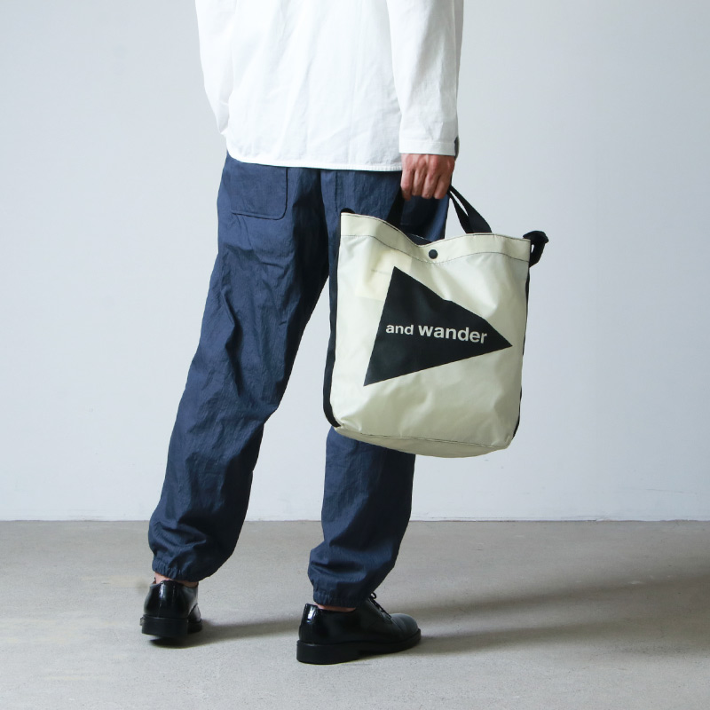 and wander (アンドワンダー) CORDURA logo tote bag medium 