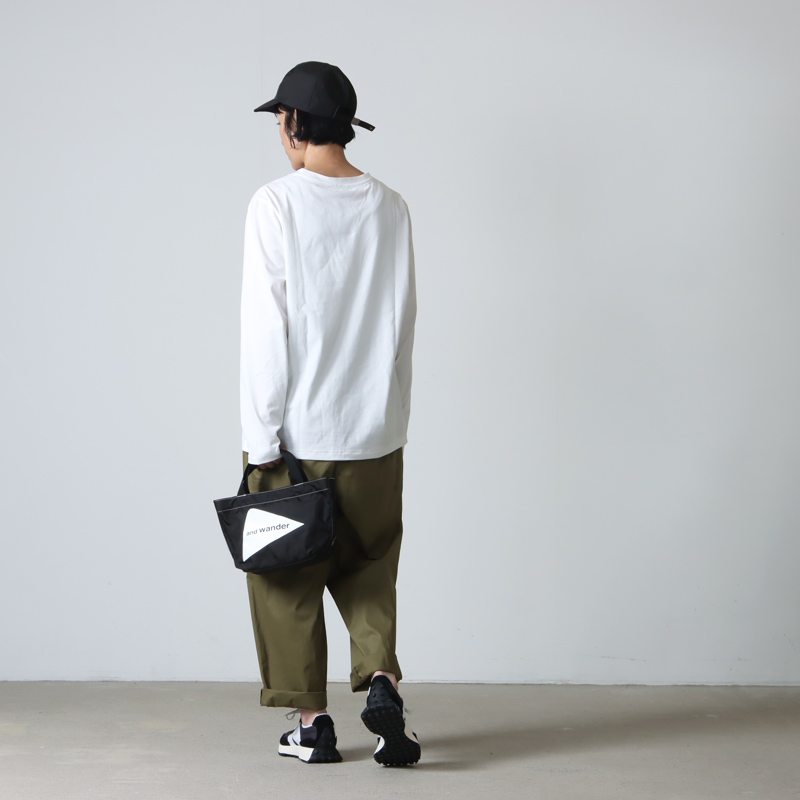 and wander(ɥ) CORDURA logo tote bag small