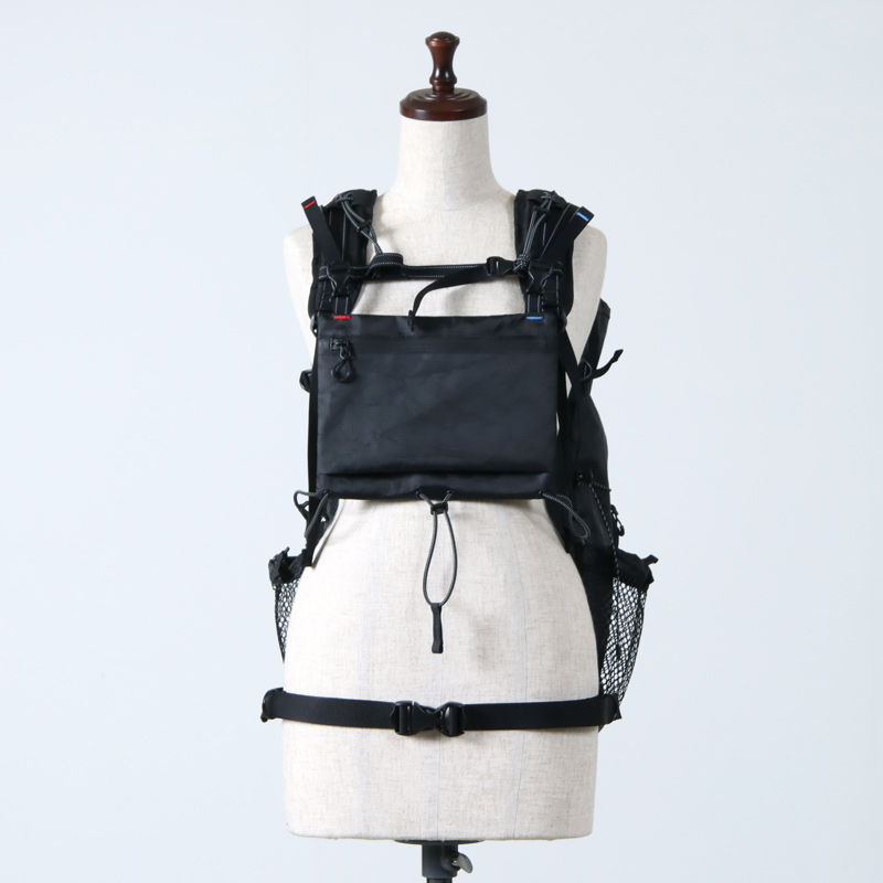 and wander(ɥ) 101 ECOPAK 30L backpack