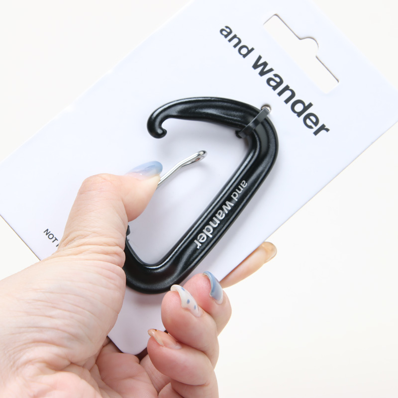 and wander(ɥ) 179 utility carabiner