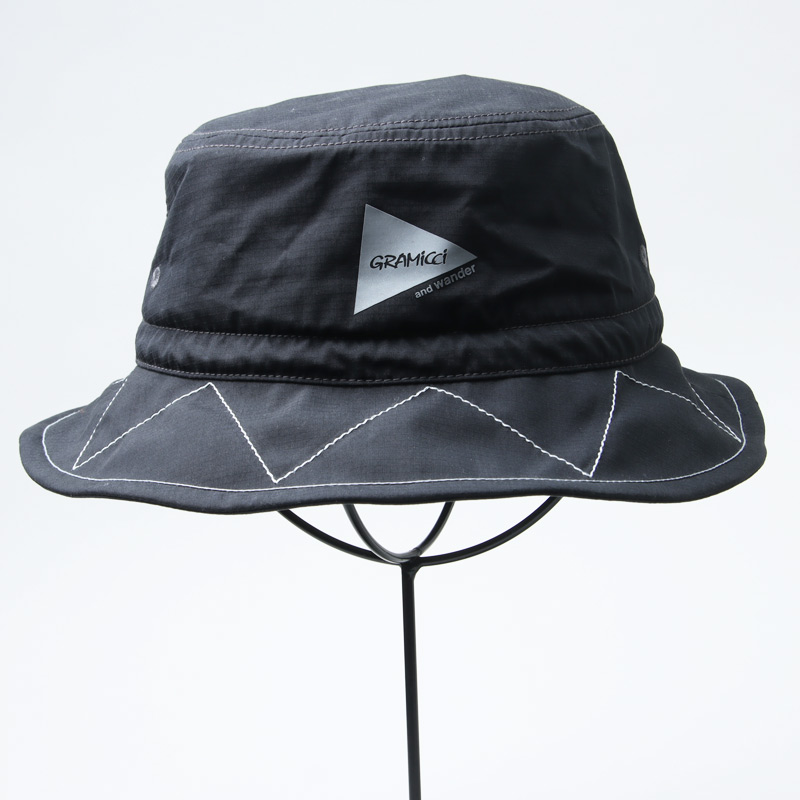 and wander(ɥ) gramicci zigzag stitch hat