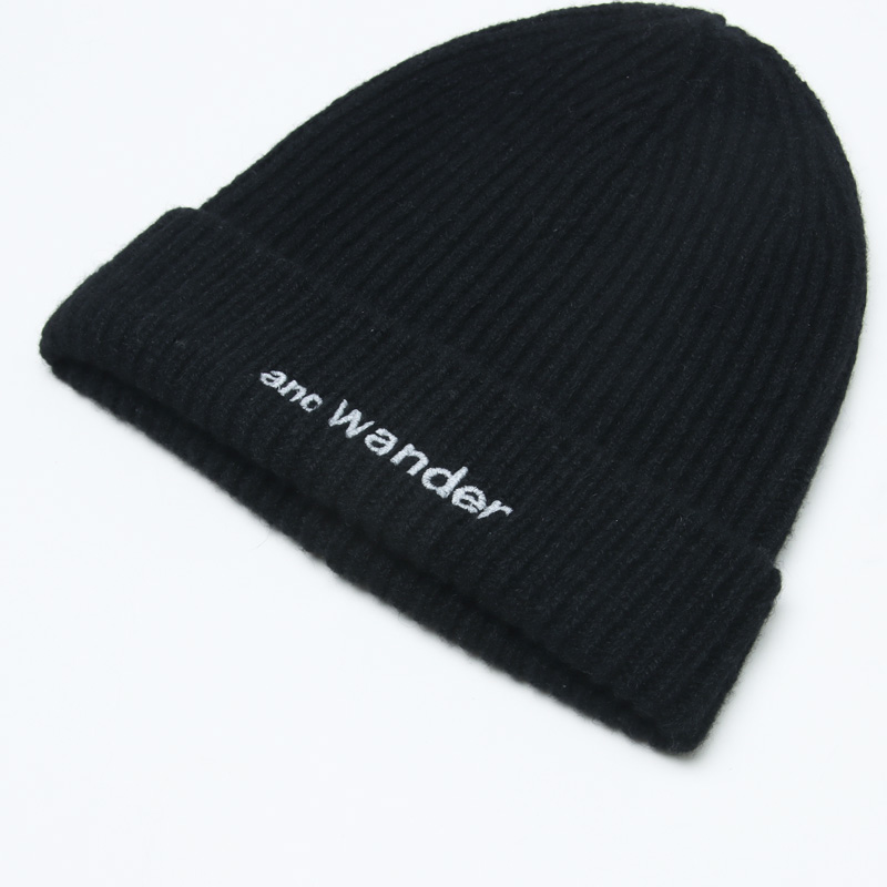 and wander(ɥ) shetland wool knit cap