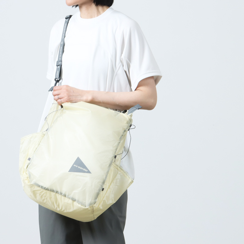 and wander(ɥ) sil tote bag