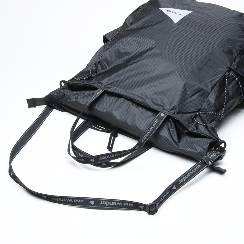 and wander(ɥ) sil tote bag