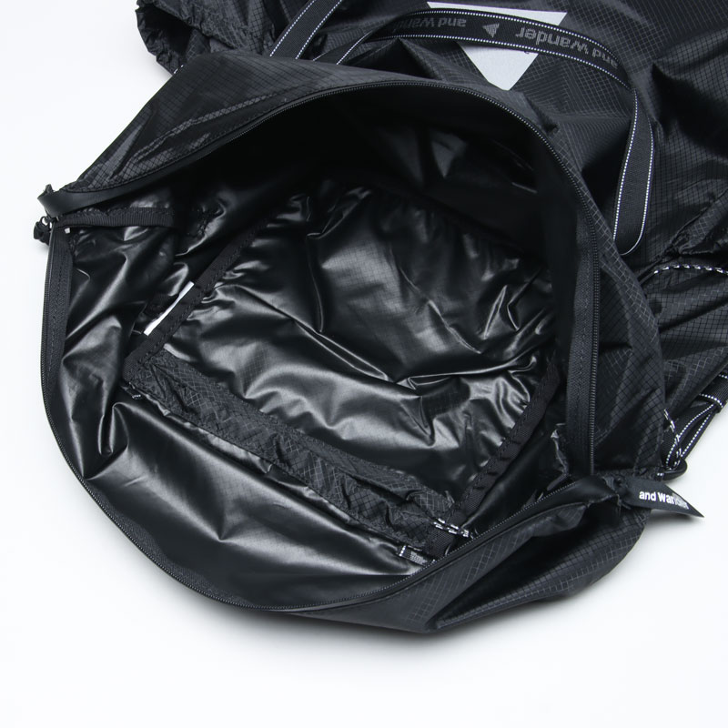 and wander(ɥ) sil tote bag