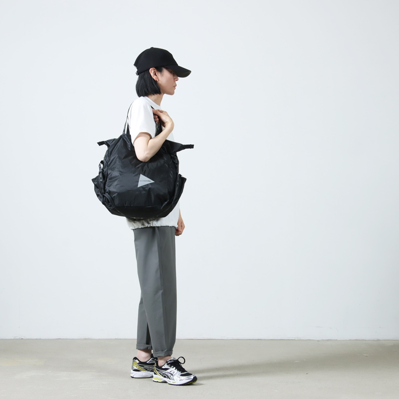 and wander(ɥ) sil tote bag