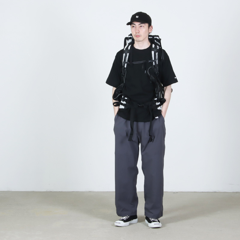 and wander(����ɥ�����) ECOPAK 45L backpack