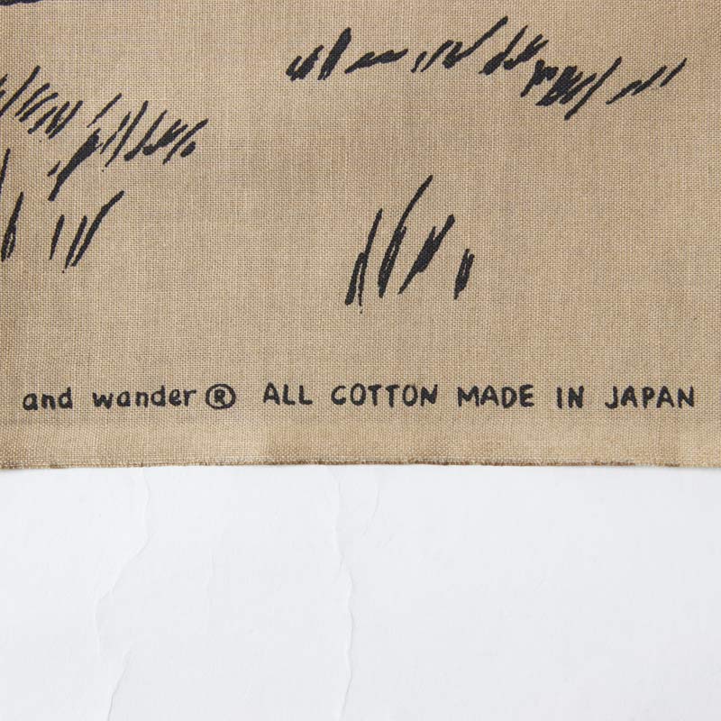 and wander(����ɥ�����) hiking club bandanna