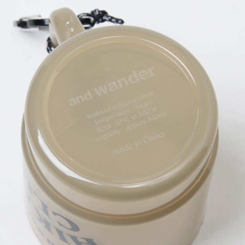 and wander(����ɥ�����) hiking club PP mug
