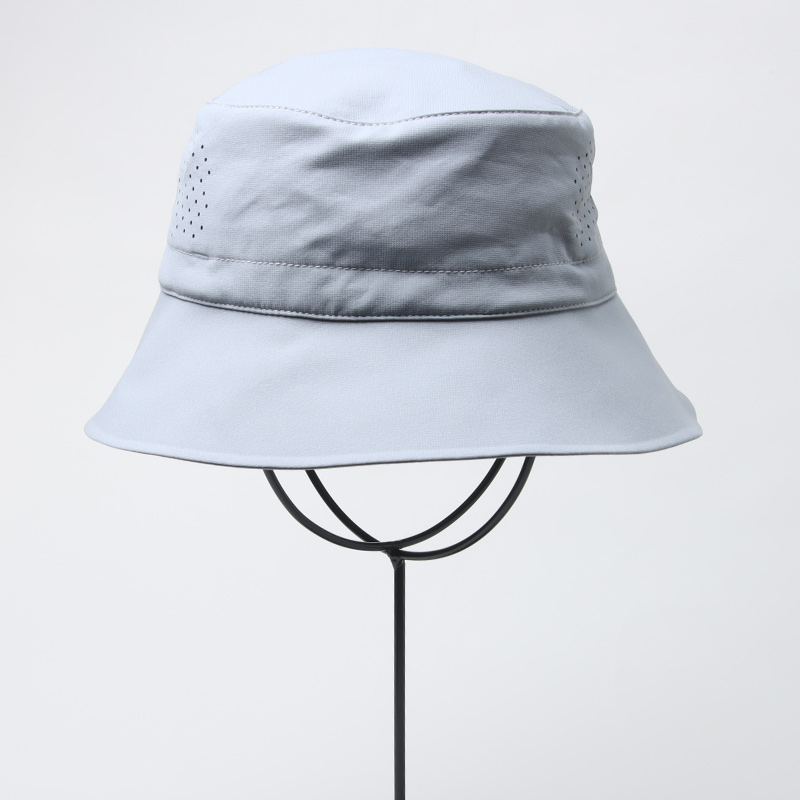 and wander(����ɥ�����) tech hat