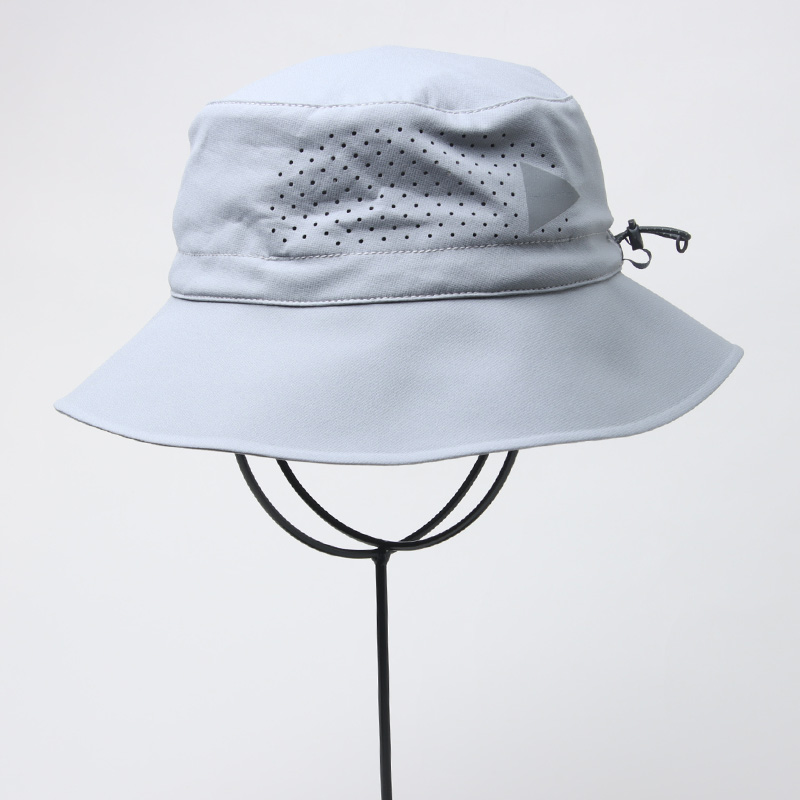 and wander(����ɥ�����) tech hat