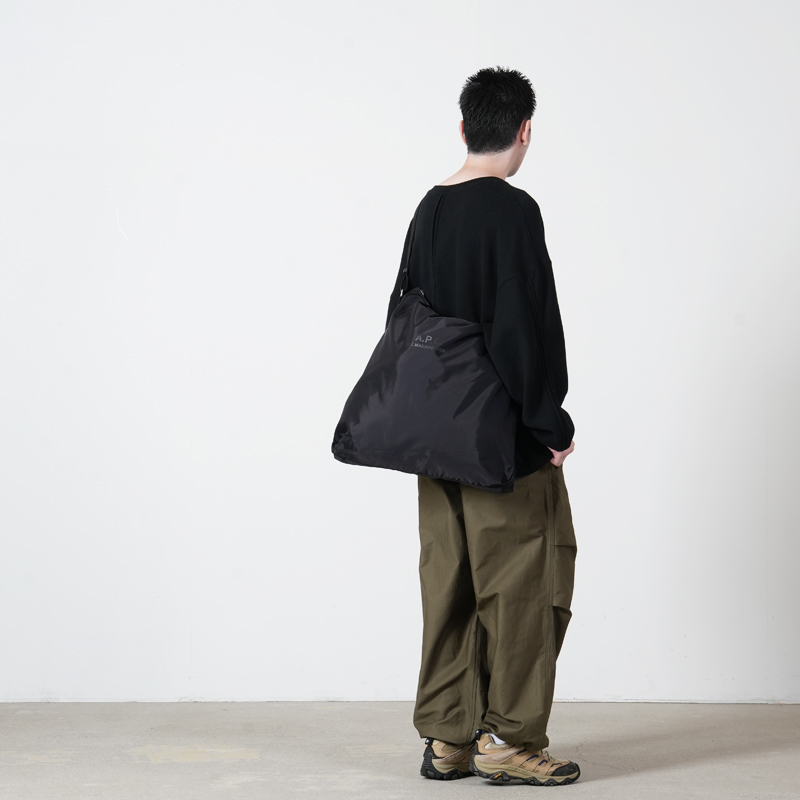 A.P.C.(�����ڡ�����) CROSSBODY BAG BACKSTAGE-NYLON CORDURA