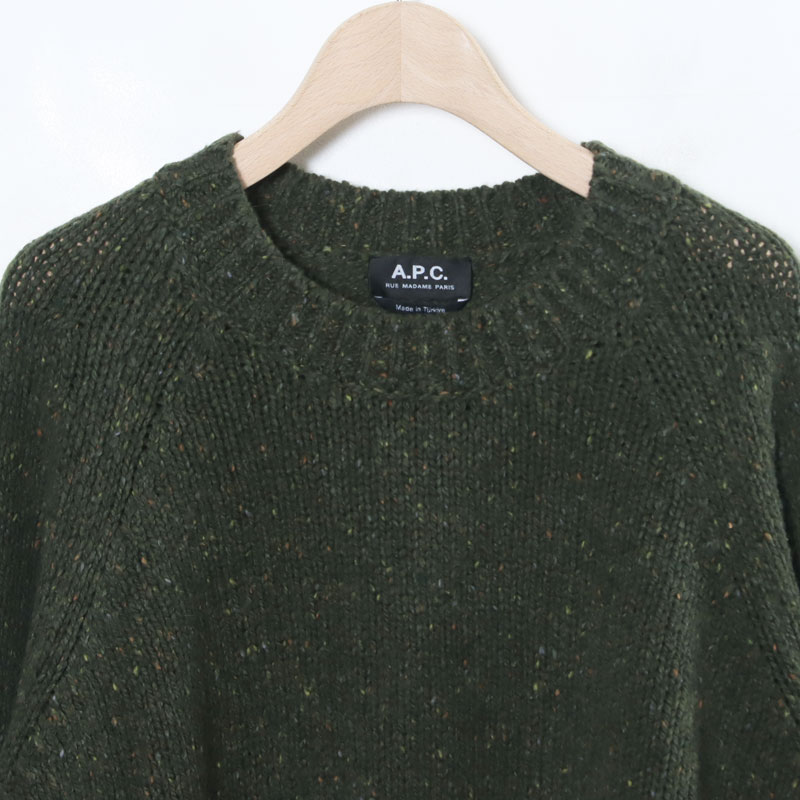 A.P.C.(ڡ) PULL HARRIS