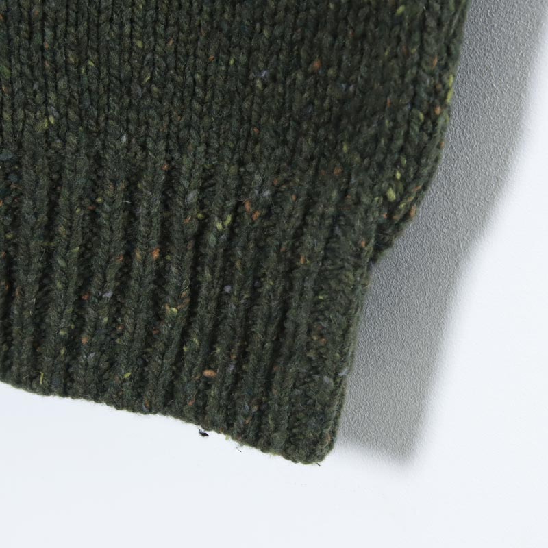 A.P.C.(ڡ) PULL HARRIS