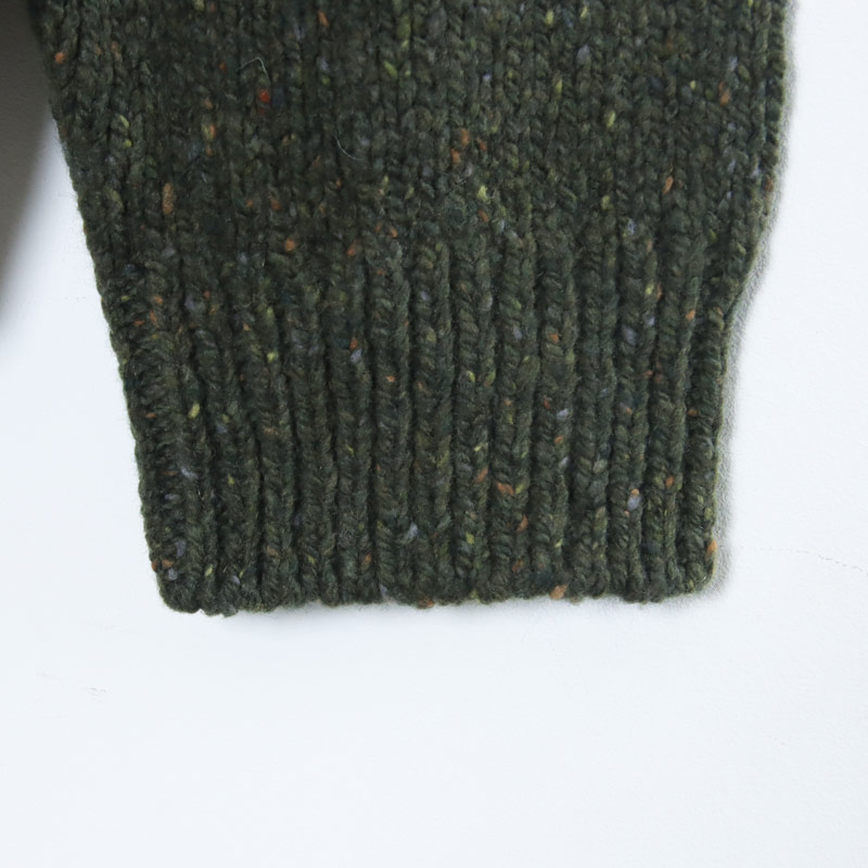 A.P.C.(ڡ) PULL HARRIS