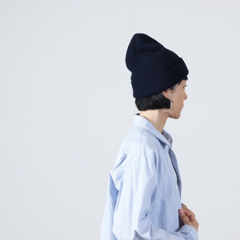 A.P.C.(ڡ) BONNET