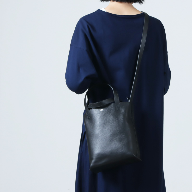 A.P.C.(ڡ) CABAS MAIKO SMALL