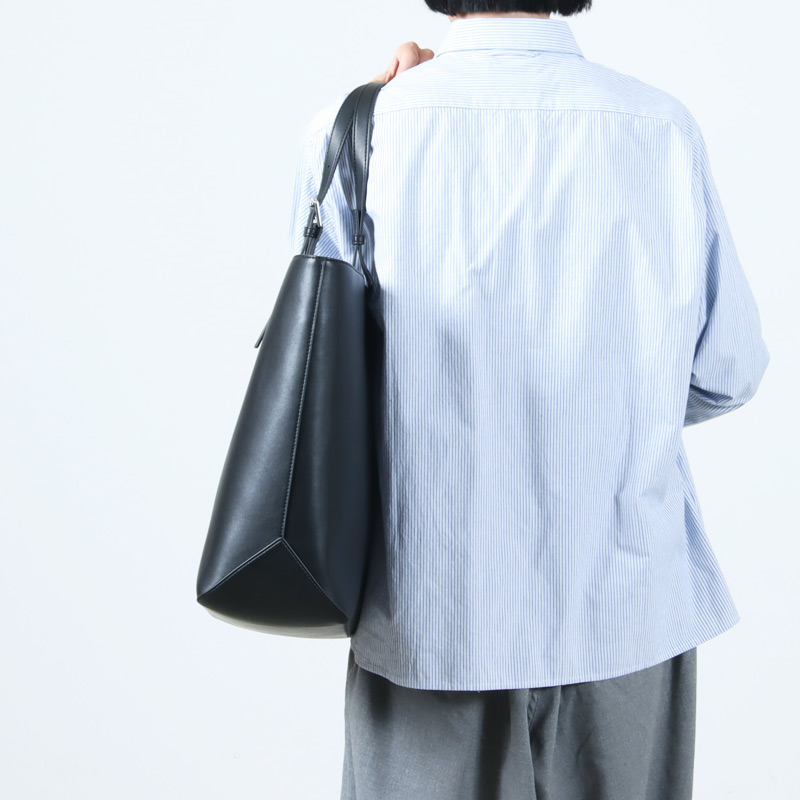 A.P.C.(ڡ) CABAS NINO SMALL