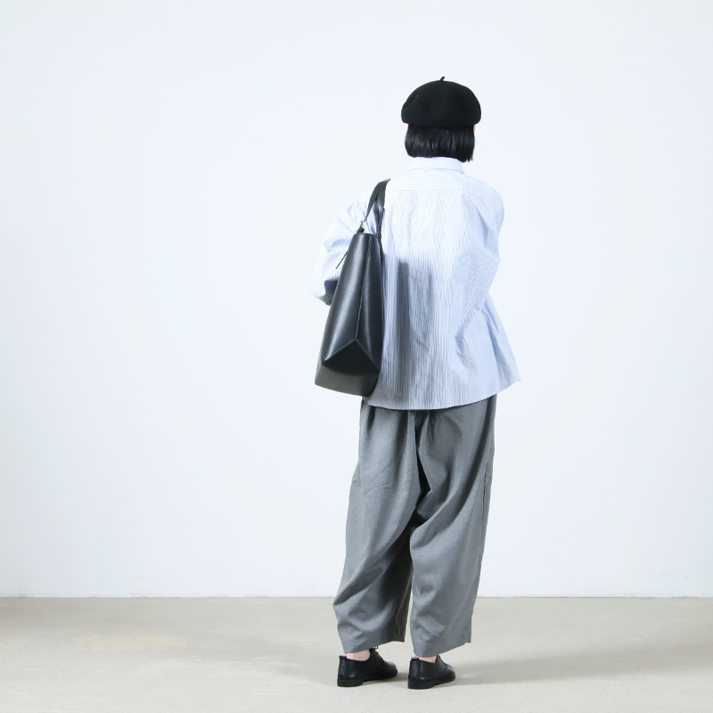 A.P.C.(ڡ) CABAS NINO SMALL