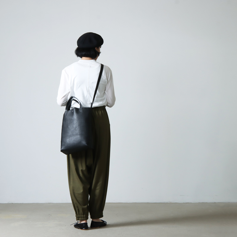 A.P.C.(ڡ) CABAS MAIKO MEDIUM