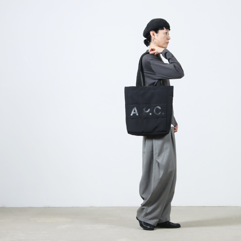 A.P.C.(ڡ) TOTE LOU REVERSIBLE