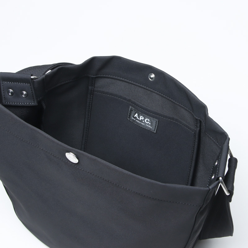 A.P.C.(ڡ) BESACE JOURNAL SMALL