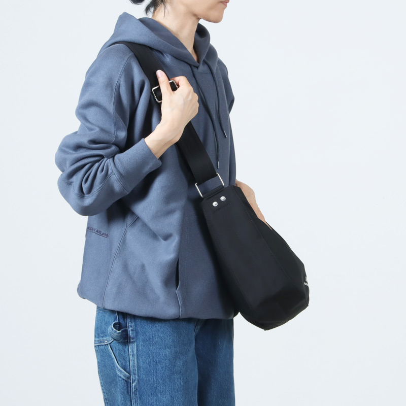 A.P.C.(ڡ) BESACE JOURNAL SMALL