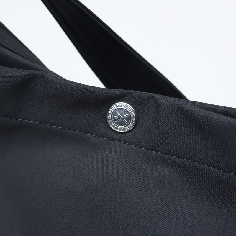 A.P.C.(ڡ) BESACE JOURNAL SMALL