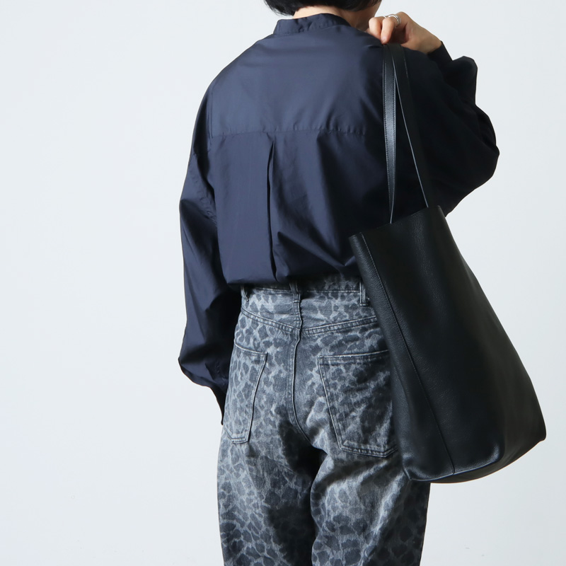 A.P.C.(ڡ) CABAS MAIKO