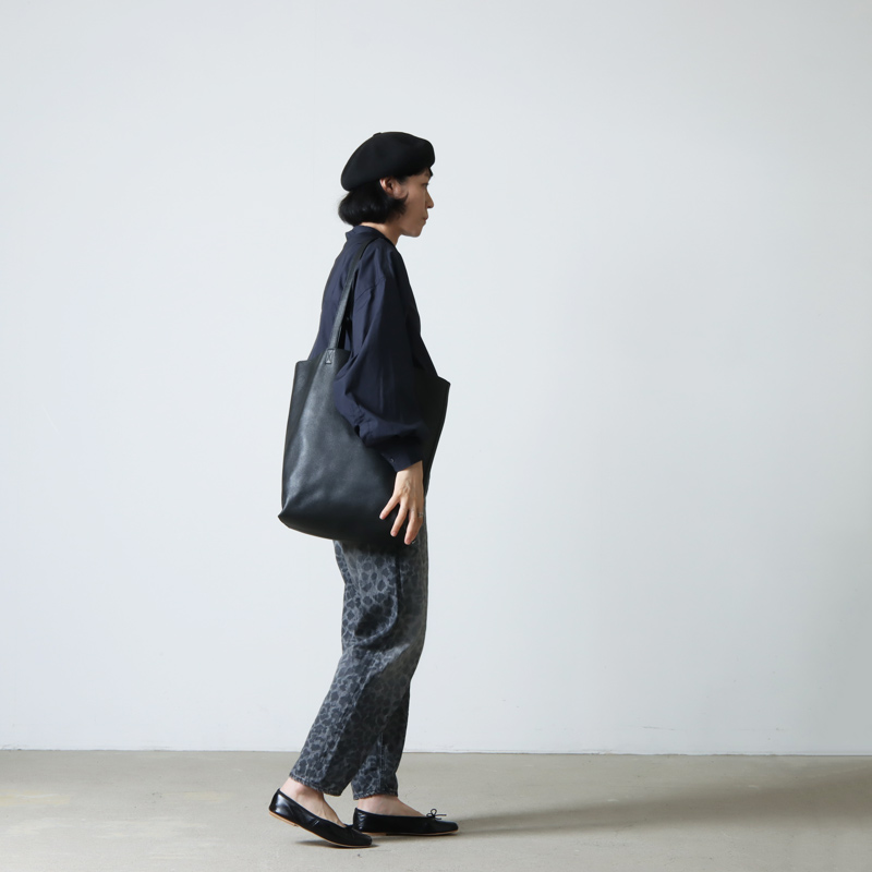 A.P.C.(ڡ) CABAS MAIKO