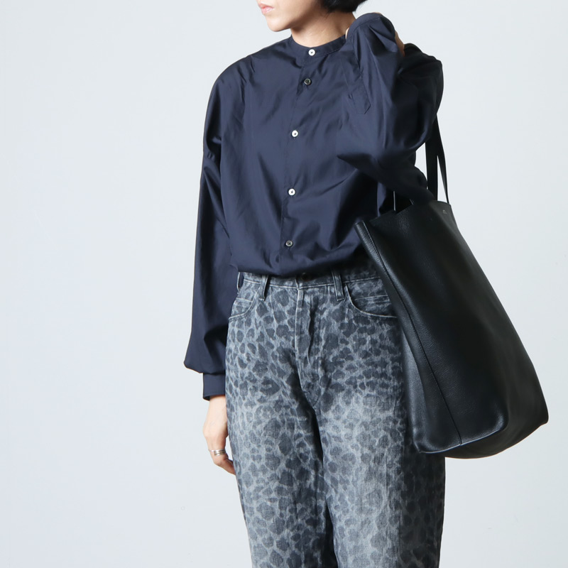 A.P.C.(ڡ) CABAS MAIKO