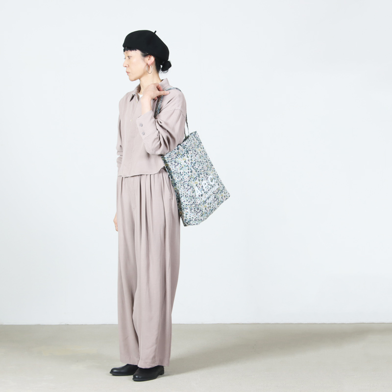 A.P.C.(�����ڡ�����) TOTE LOU RUE MADAME