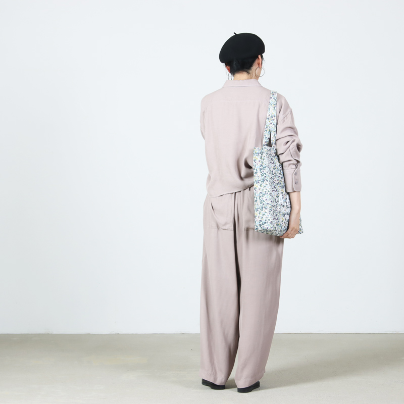 A.P.C.(�����ڡ�����) TOTE LOU RUE MADAME